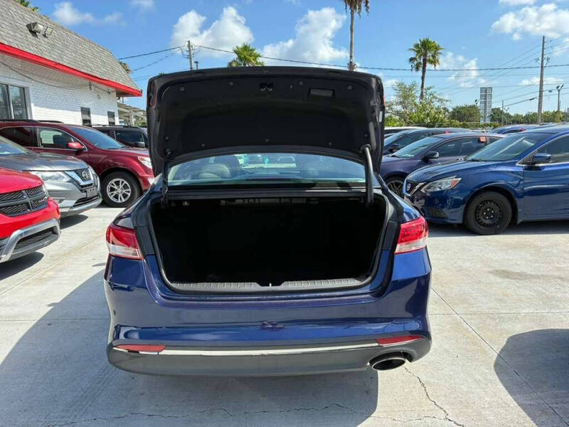 2017 Kia Optima LX