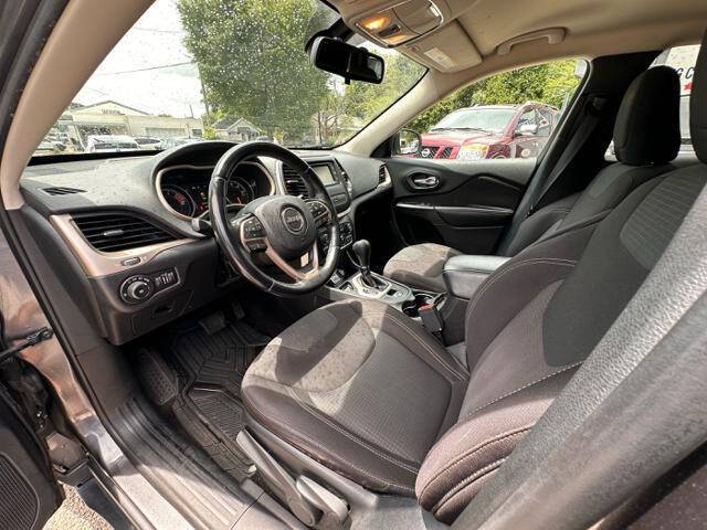2017 Jeep Cherokee Latitude