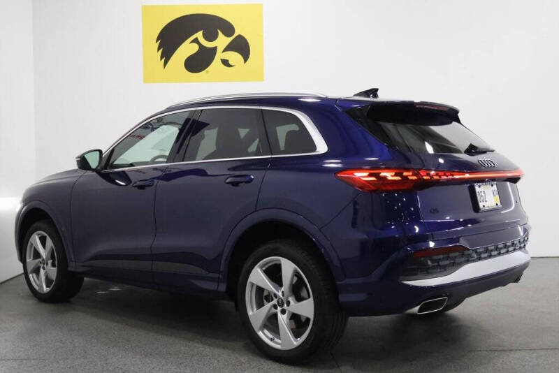 2025 Audi Q5 quattro Premium Plus TFSI