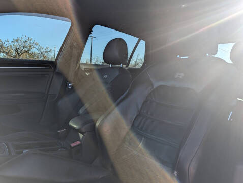 2016 Volkswagen Golf R 4Motion