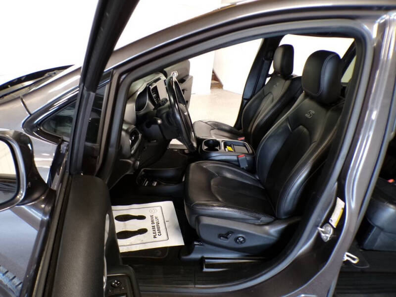 2018 Chrysler Pacifica Touring L