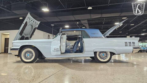 1960 Ford Thunderbird