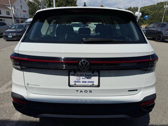 2025 Volkswagen Taos S 4Motion