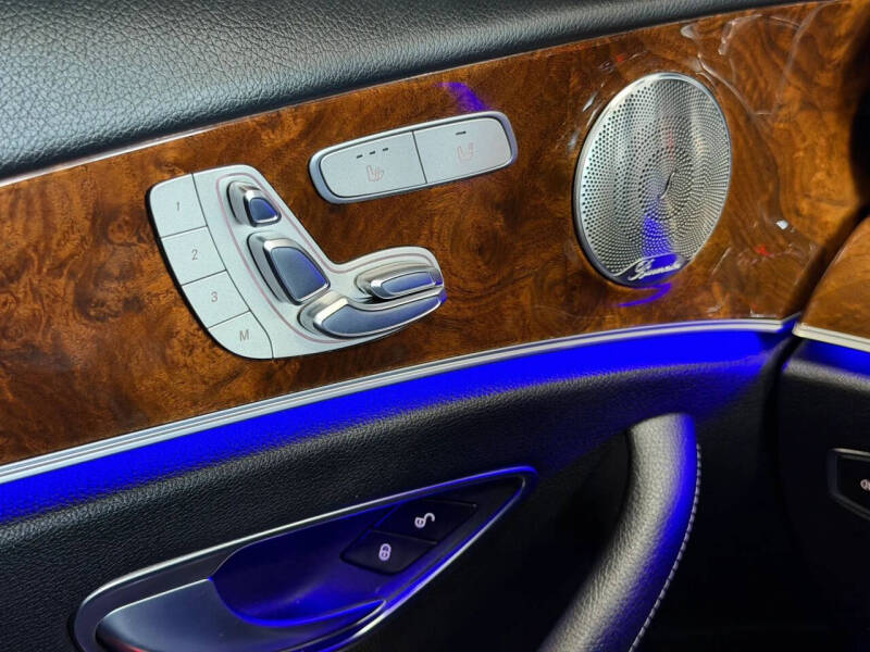 2017 Mercedes-Benz E-Class E 300 4MATIC