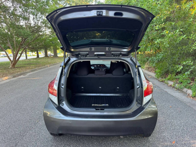 2016 Toyota Prius c