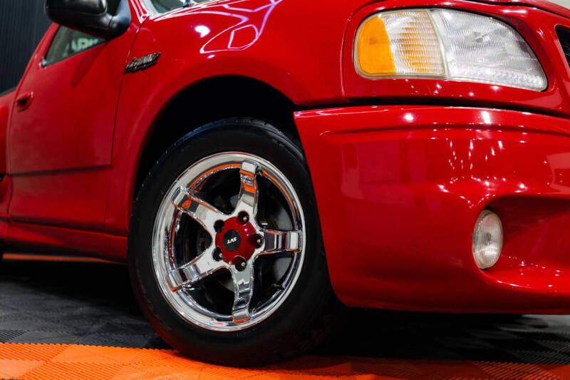1999 Ford F-150 SVT Lightning