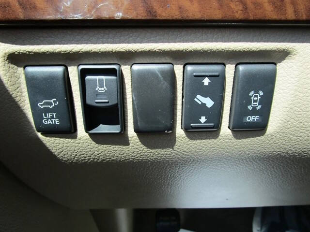 2013 Nissan Armada SL