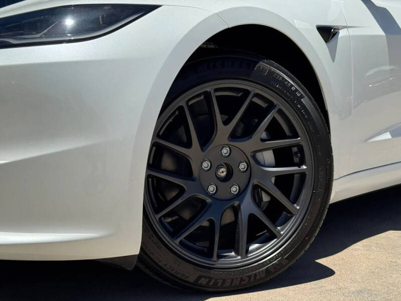 2026 Tesla Model 3 Premium