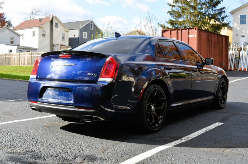 2016 Chrysler 300 S Alloy Edition