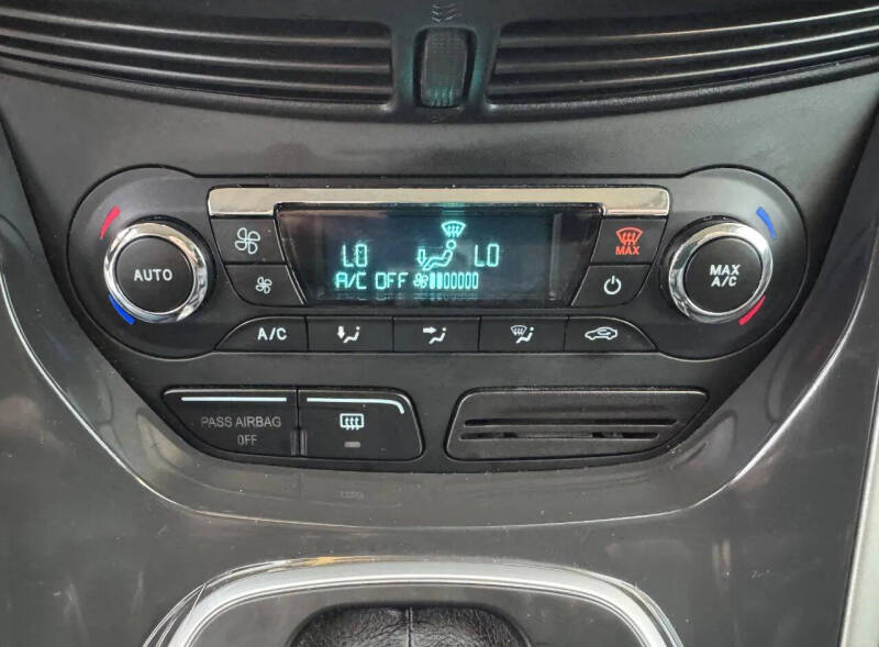 2014 Ford C-MAX Hybrid SEL