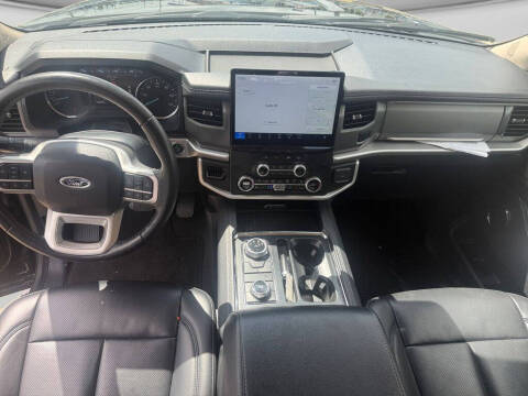 2024 Ford Expedition MAX XLT