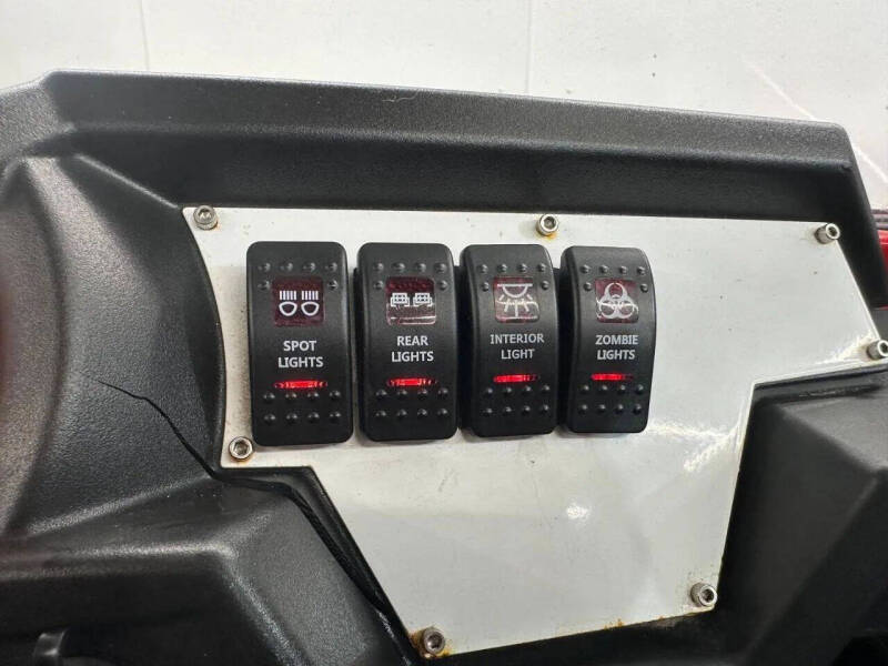 2015 Polaris RZR XP 4 1000 EPS