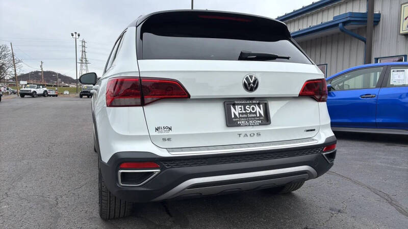 2023 Volkswagen Taos SE 4Motion