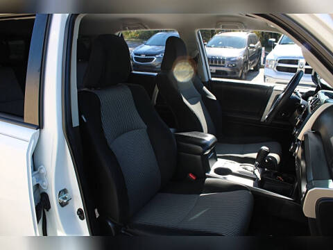 2022 Toyota 4Runner SR5