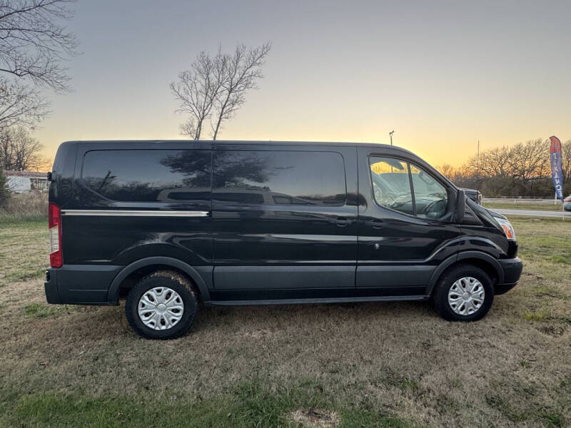 2017 Ford Transit 150