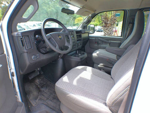 2017 Chevrolet Express LT 3500