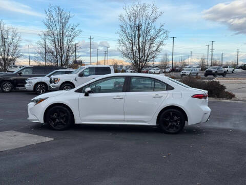 2022 Toyota Corolla LE