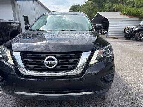 2020 Nissan Pathfinder S
