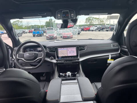 2026 Jeep Grand Wagoneer