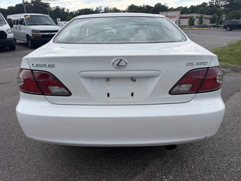 2004 Lexus ES 330