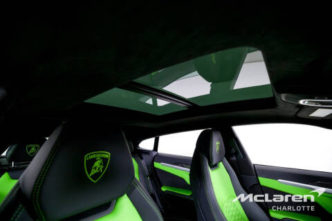 2022 Lamborghini Urus