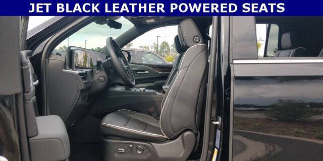 2024 Cadillac Escalade ESV Premium Luxury