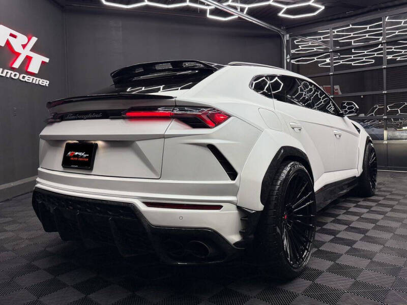 2019 Lamborghini Urus