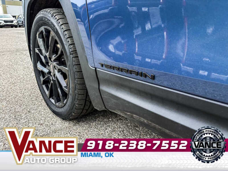 2024 GMC Terrain SLT