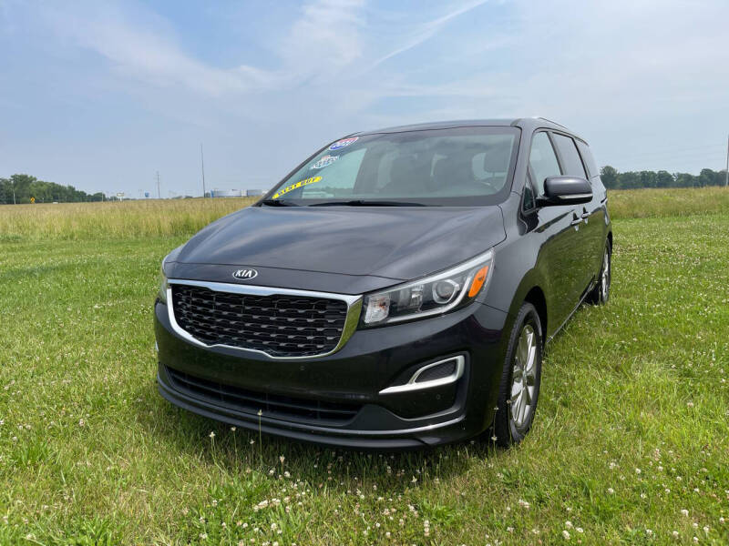 Used 2021 Kia Sedona EX with VIN KNDMB5C12M6668964 for sale in Daleville, IN