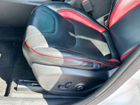 2021 Jeep Cherokee Altitude