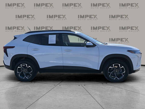 2025 Chevrolet Trax LT