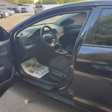 2019 Hyundai Elantra