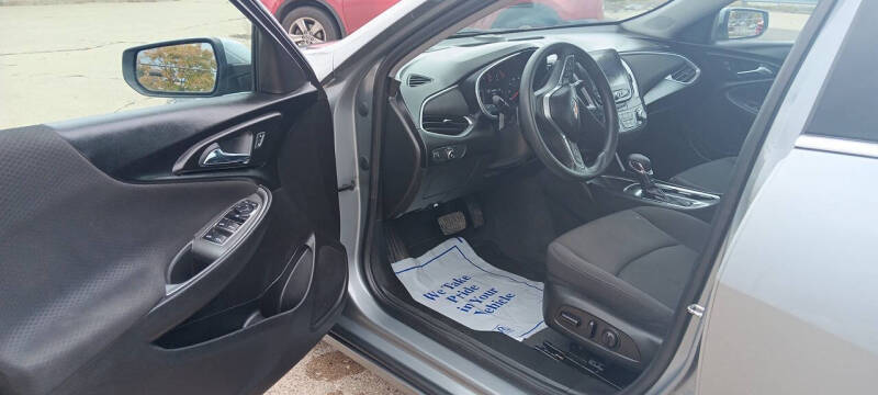 2023 Chevrolet Malibu LT