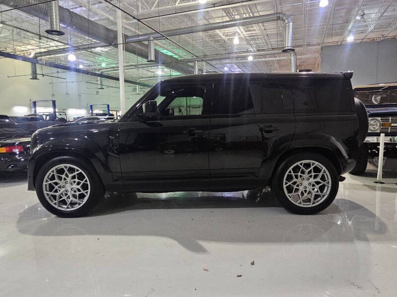 2024 Land Rover Defender 110