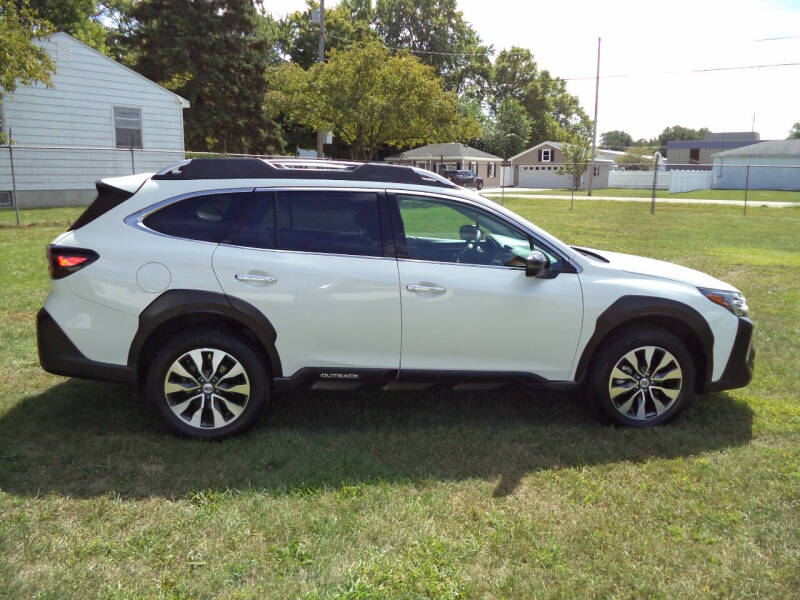 2023 Subaru Outback Touring