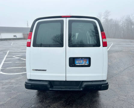 2021 Chevrolet Express 2500