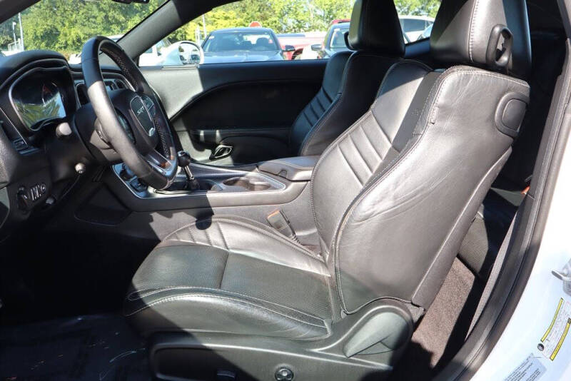 2016 Dodge Challenger SRT Hellcat