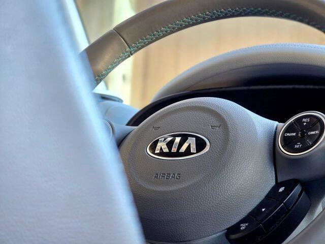 2015 Kia Soul EV +