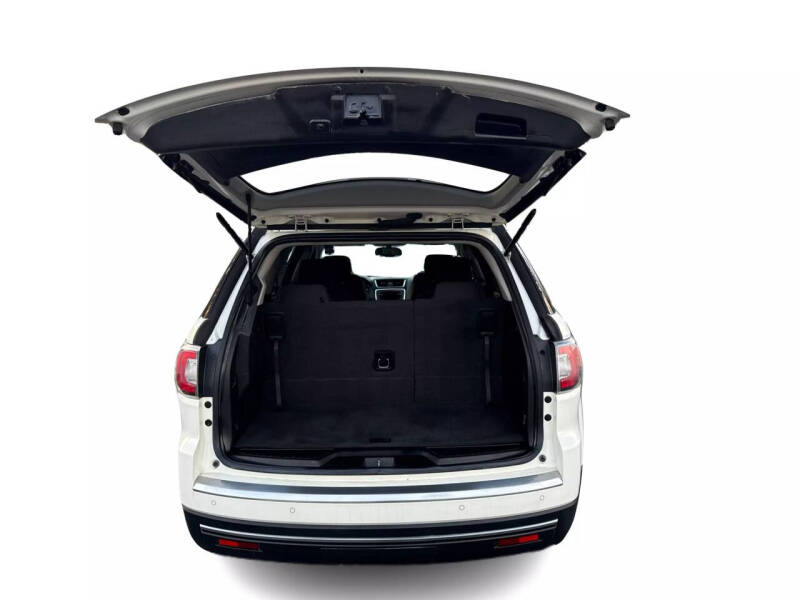 2015 GMC Acadia SLE-2