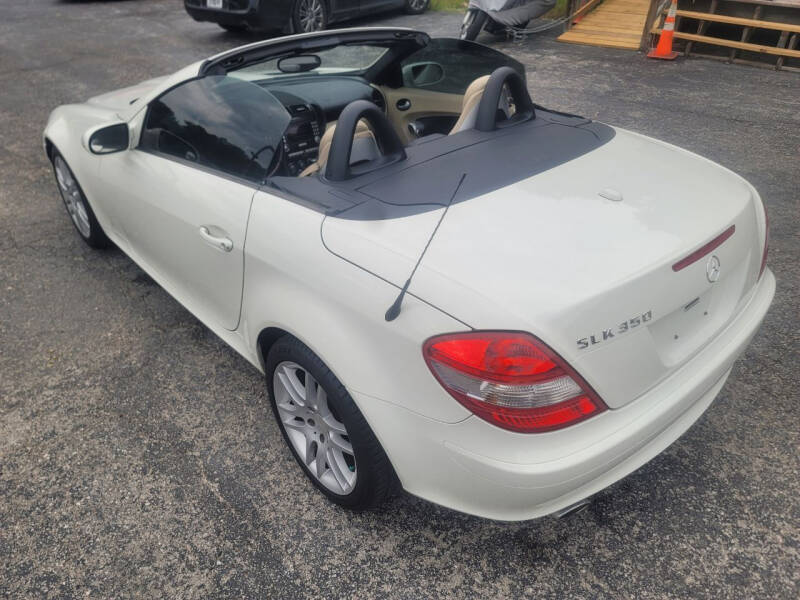 2008 Mercedes-Benz SLK for sale at BHT Motors LLC in Imperial MO