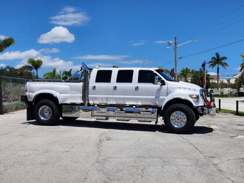 2015 Ford F-650 Super Duty for sale in Chelsea, MA