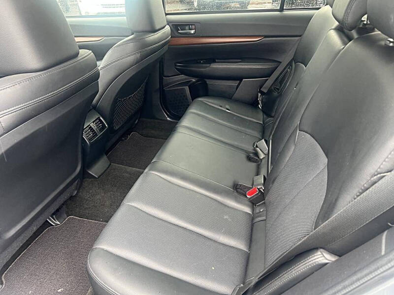 2013 Subaru Outback 2.5i Limited