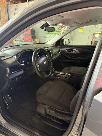 2021 Chevrolet Traverse LS