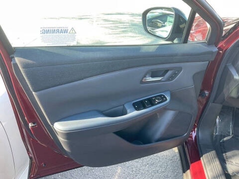 2026 Nissan LEAF Platinum+