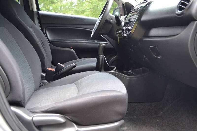 2017 Mitsubishi Mirage ES