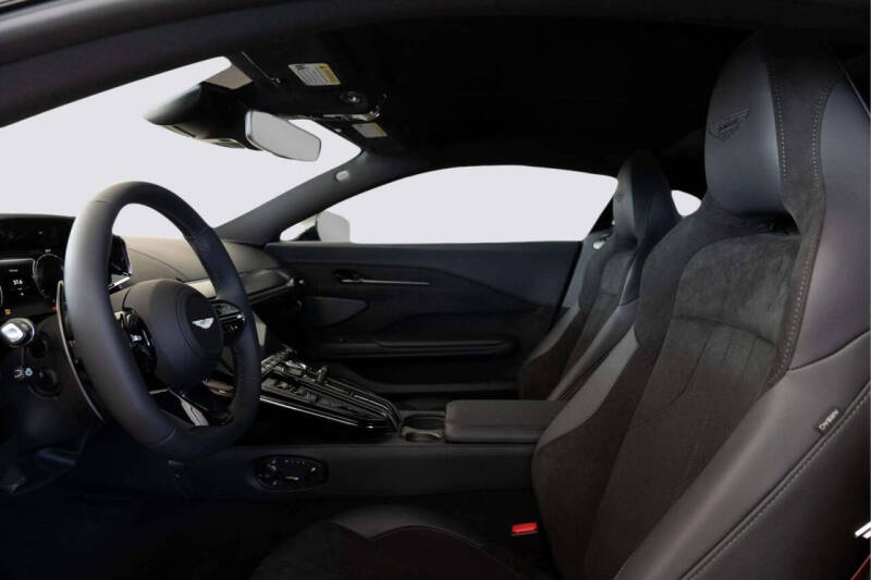 2026 Aston Martin Vantage