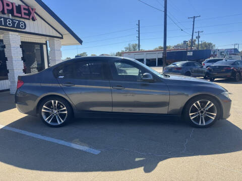 2012 BMW 3 Series 328i