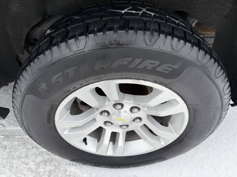 2015 Chevrolet Suburban LT