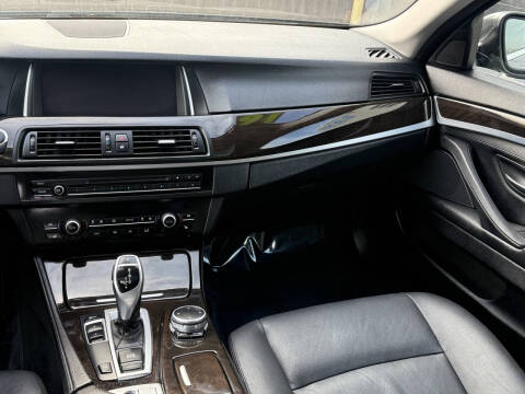 2016 BMW 5 Series 535i