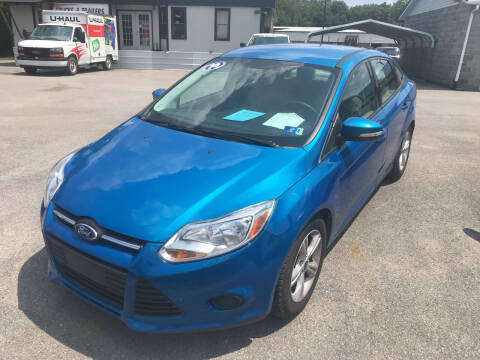 2014 Ford Focus for sale at RACEN AUTO SALES LLC in Buckhannon WV